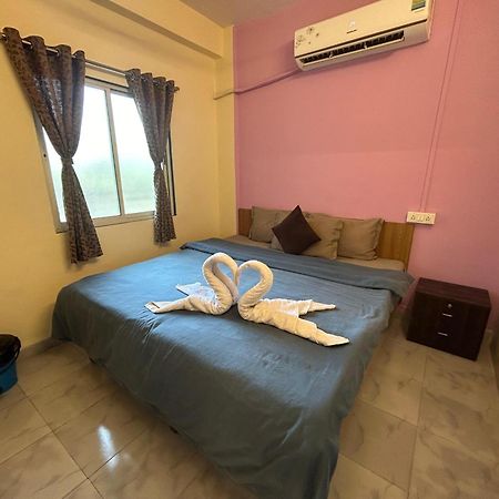 Hotel Jampore Inn Daman Exteriér fotografie