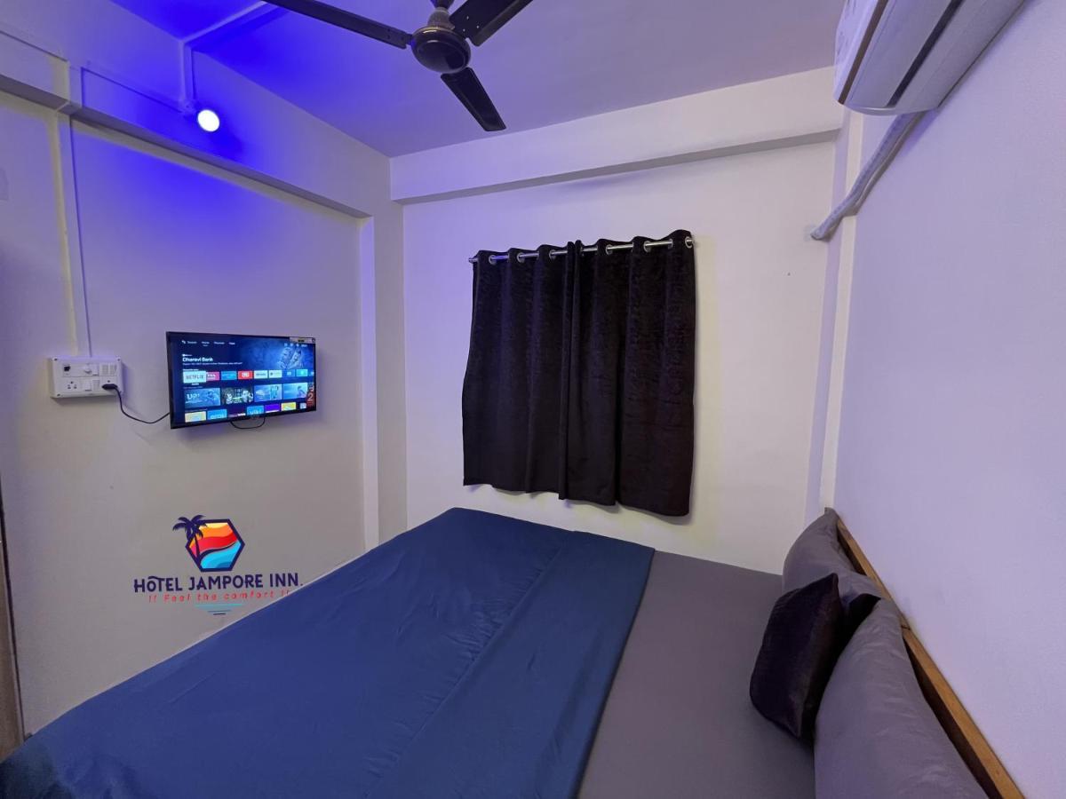 Hotel Jampore Inn Daman Exteriér fotografie