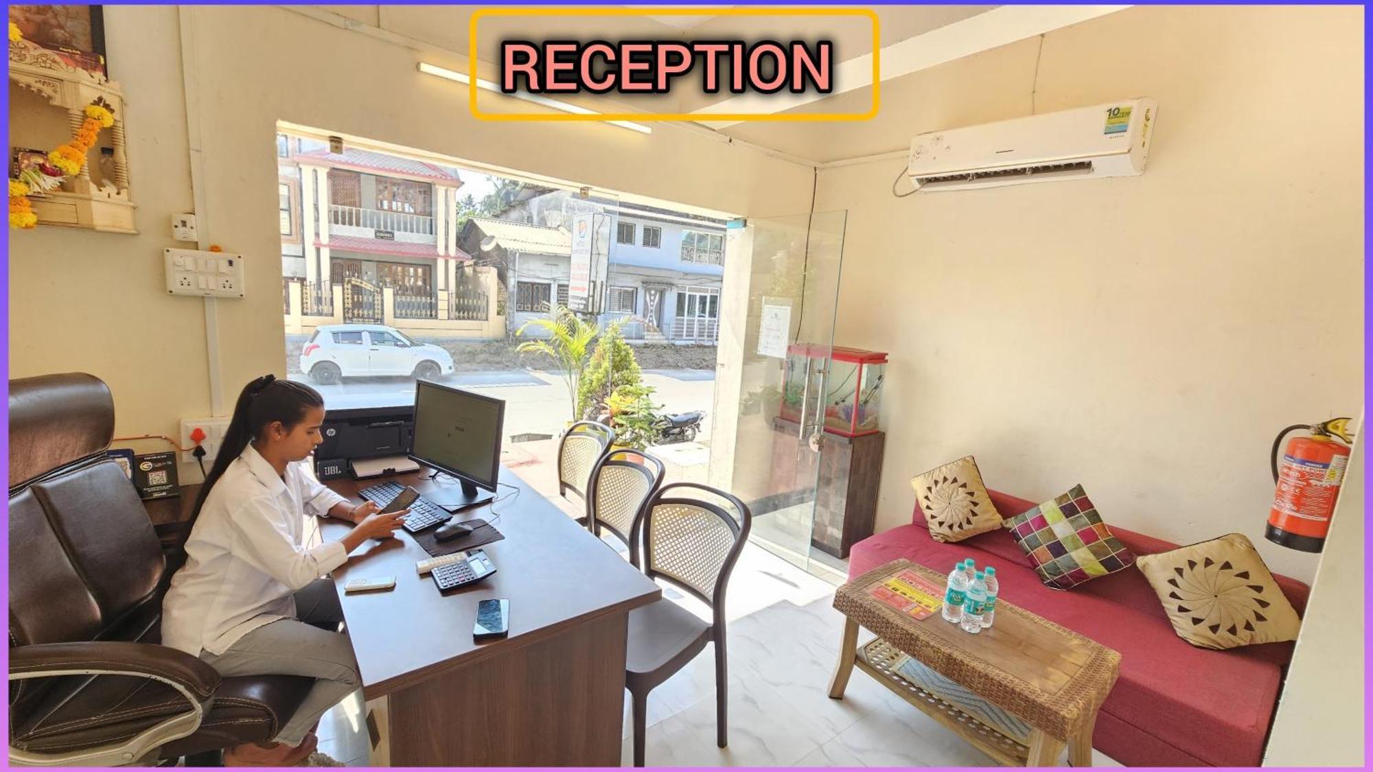 Hotel Jampore Inn Daman Exteriér fotografie