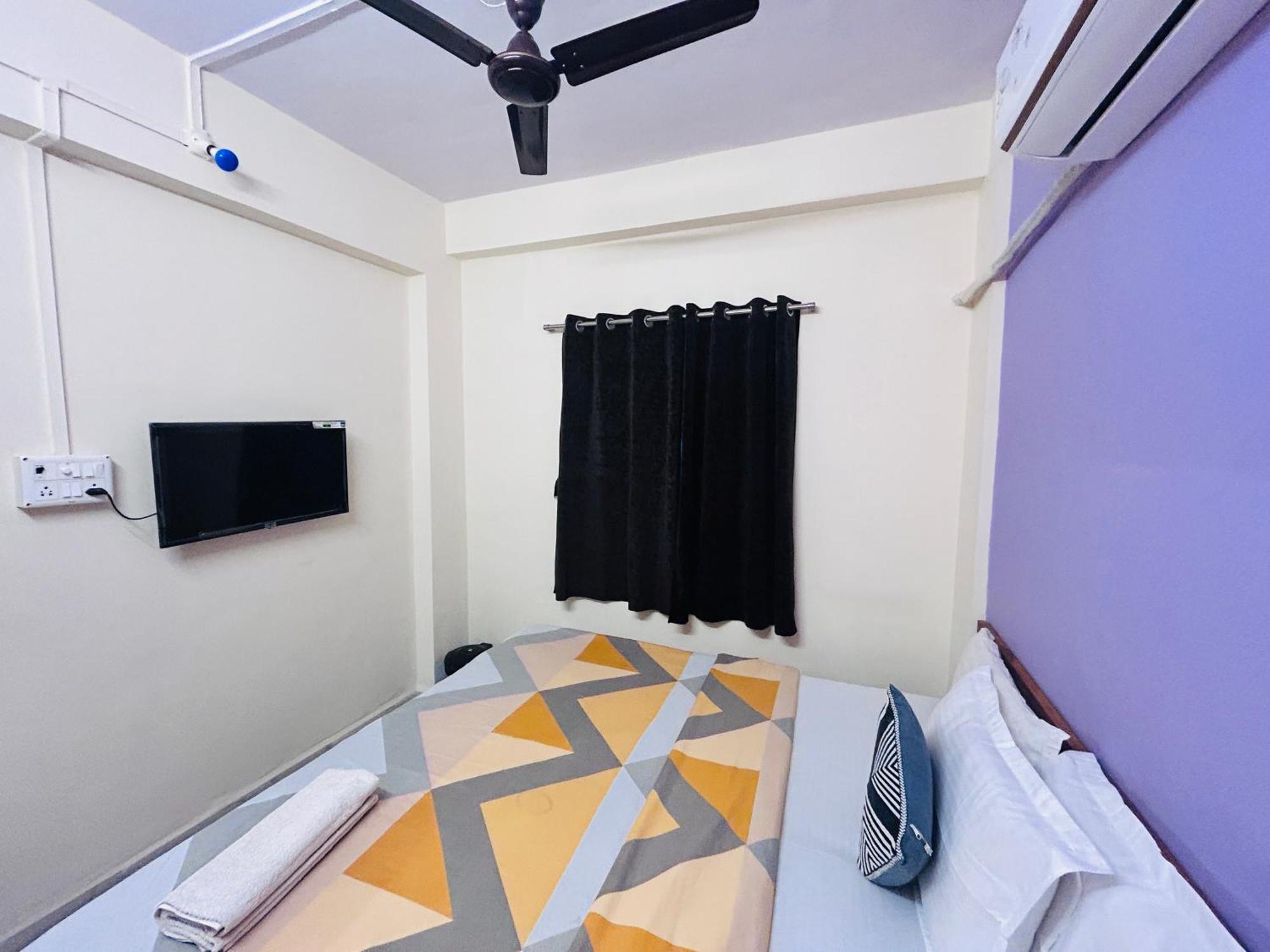 Hotel Jampore Inn Daman Exteriér fotografie